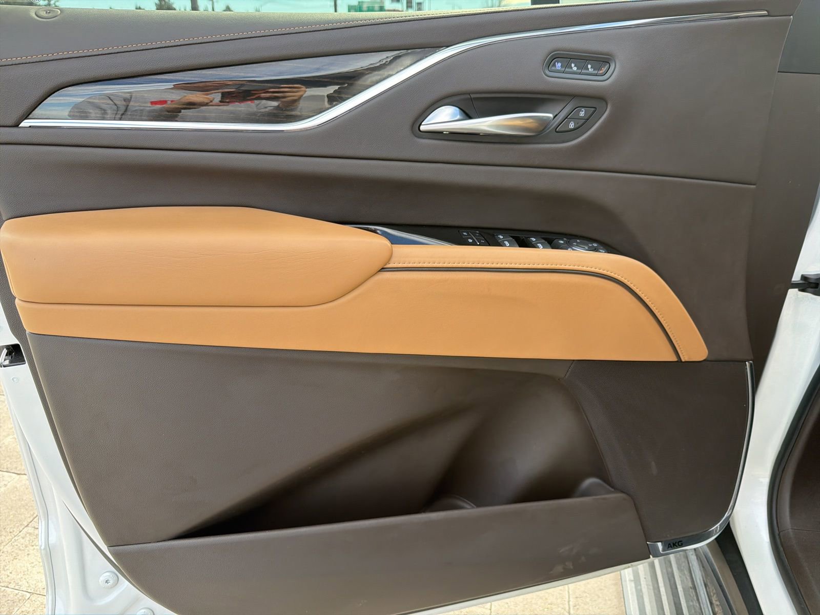 Used 2021 Cadillac Escalade Sport w/ Driver Assist Tech Package AWD/4WD image 34