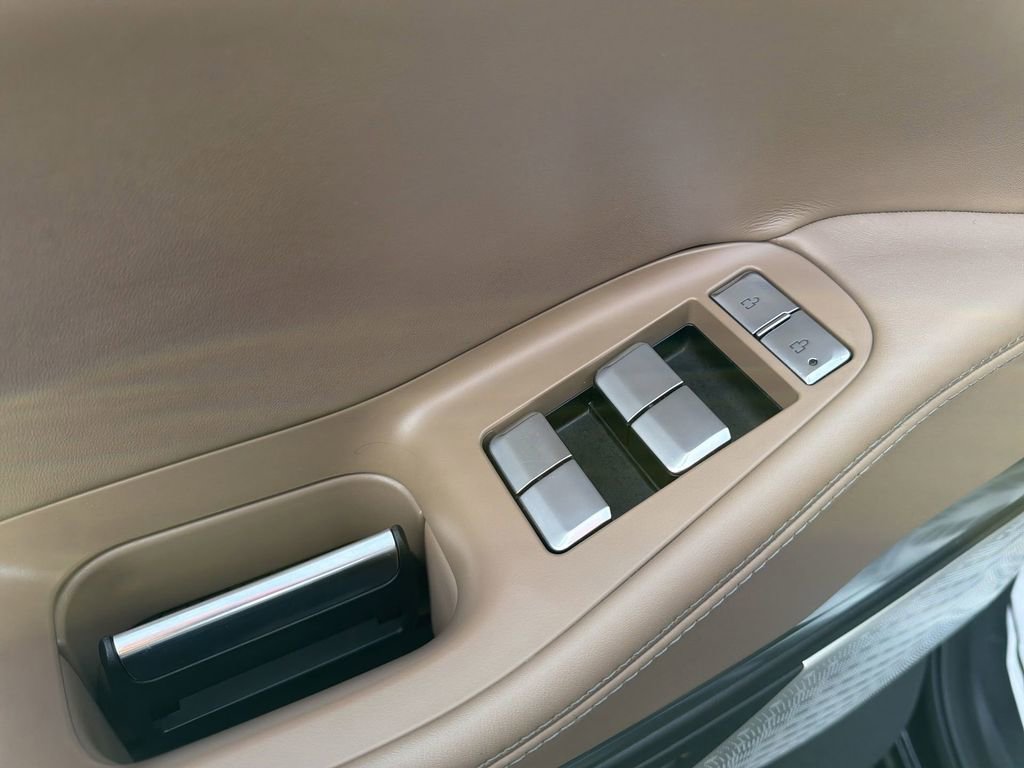 Used 2025 Lincoln Navigator L Black Label AWD/4WD image 15