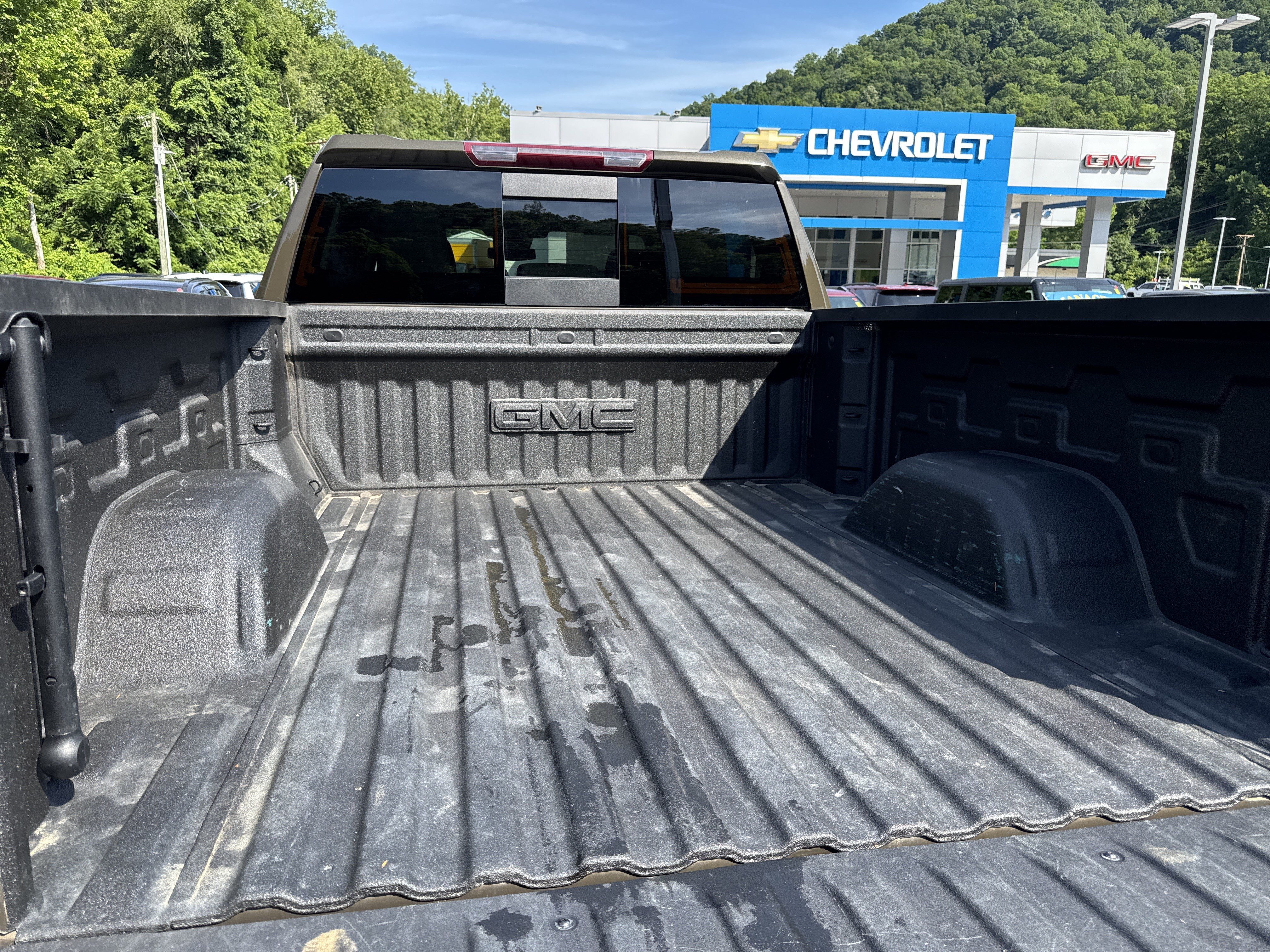 Used 2023 GMC Sierra 1500 Elevation w/ Preferred Package AWD/4WD image 20