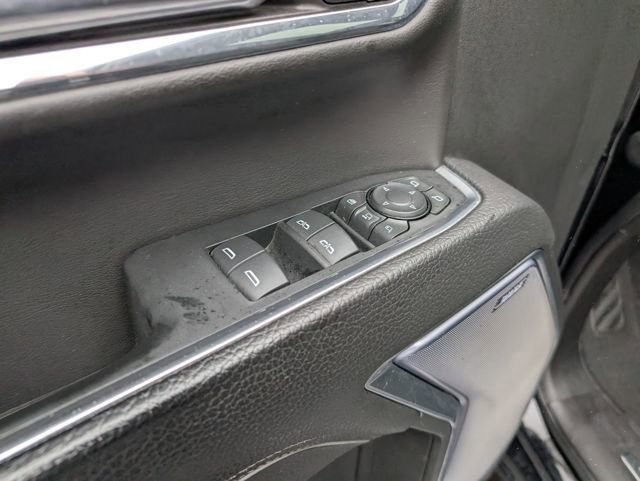 Used 2024 GMC Sierra 2500 Denali w/ Technology Package image 17