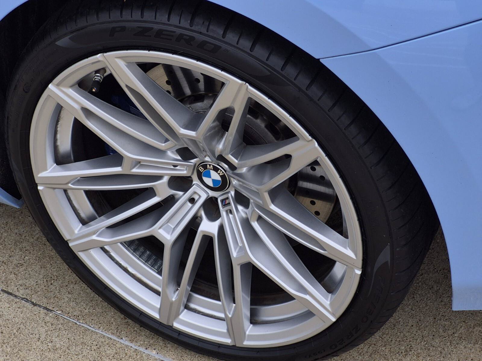Used 2025 BMW M2 w/ Lighting Package RWD image 7