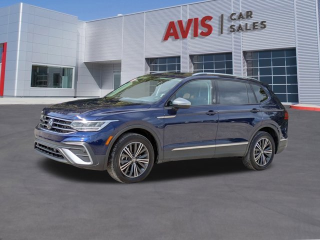 Used 2024 Volkswagen Tiguan SE