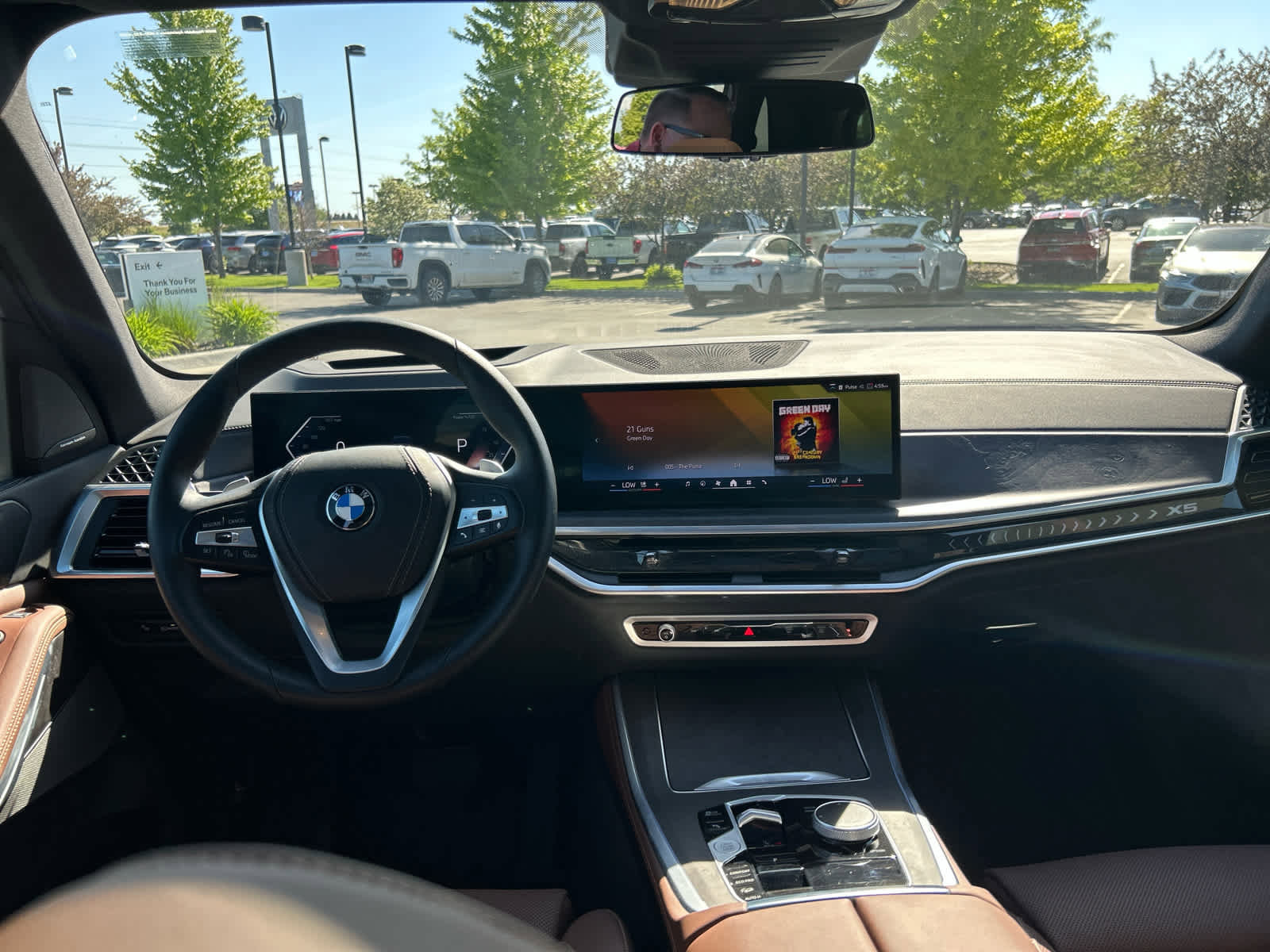 Used 2024 BMW X5 xDrive40i w/ Premium Package image 18