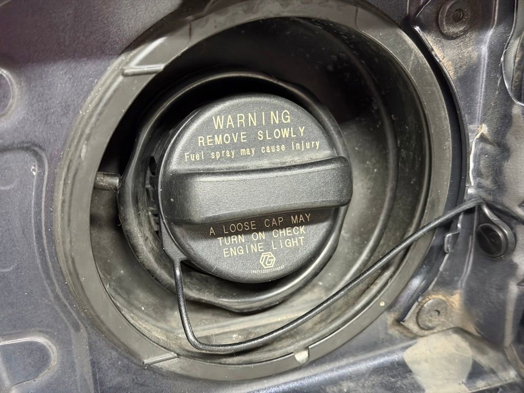 Used 2014 Subaru Crosstrek 2.0i Limited w/ Popular Package #2 image 17