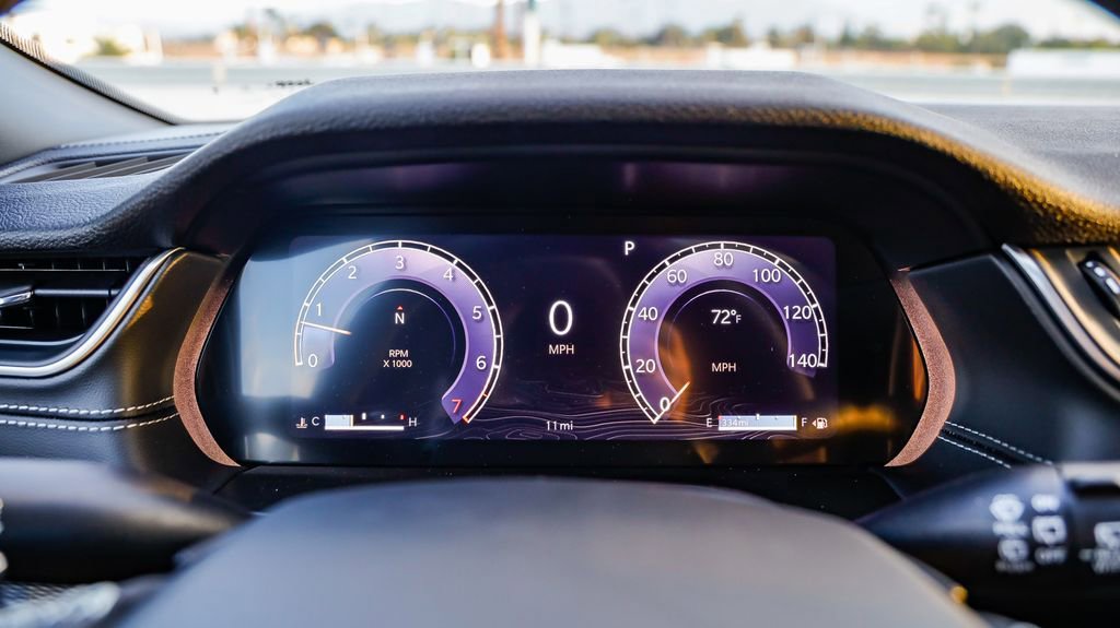 New 2025 Jeep Grand Cherokee Altitude image 24