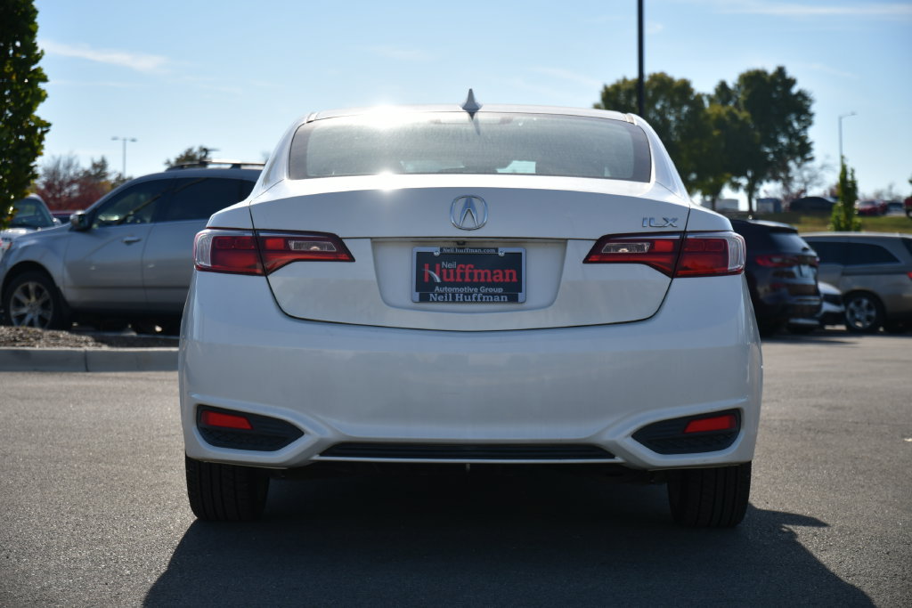 Used 2016 Acura ILX FWD image 8
