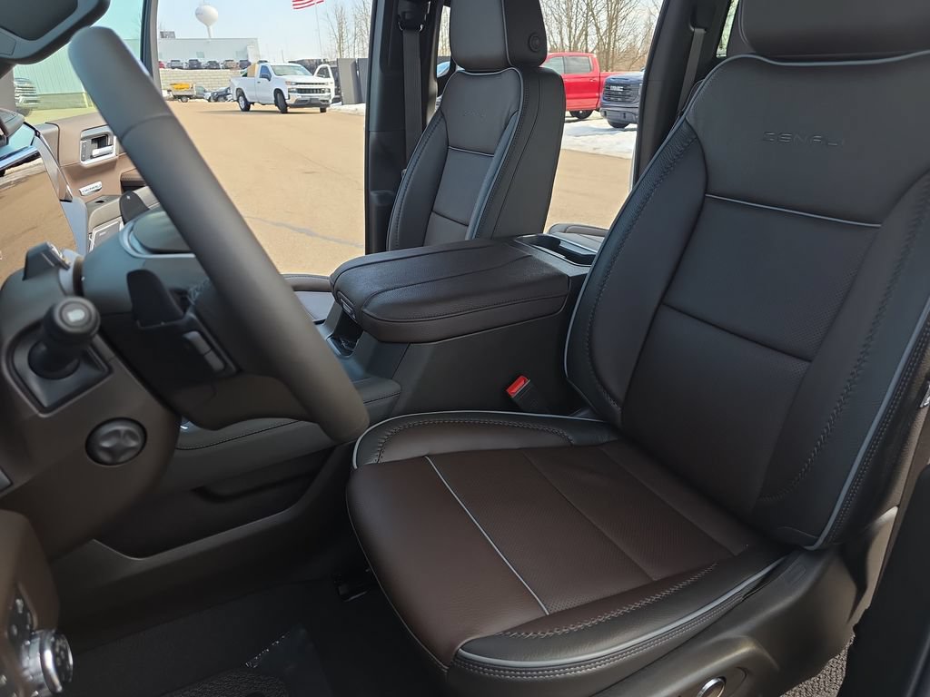 New 2026 GMC Sierra 1500 Denali AWD/4WD image 14