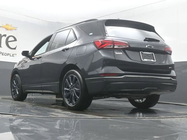 Used 2022 Chevrolet Equinox RS w/ RS Leather Package image 5