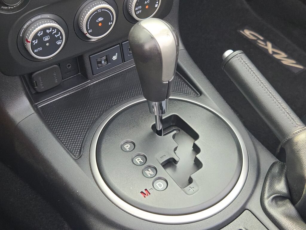 Used 2014 MAZDA MX-5 Miata Grand Touring w/ Premium Package RWD image 26