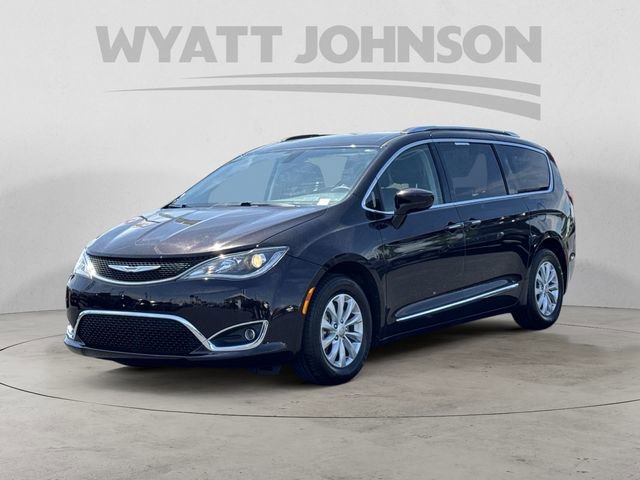 Used 2018 Chrysler Pacifica Touring-L