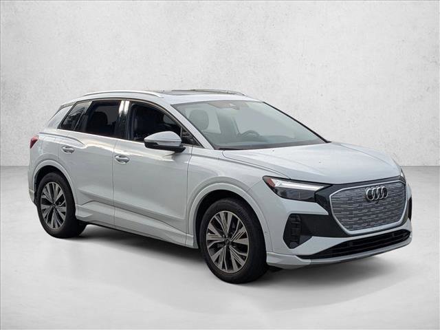 Used 2023 Audi Q4 e-tron Premium Plus w/ Premium Plus RWD image 3
