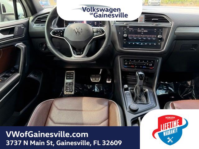 Certified 2024 Volkswagen Tiguan SEL R-Line AWD/4WD image 14