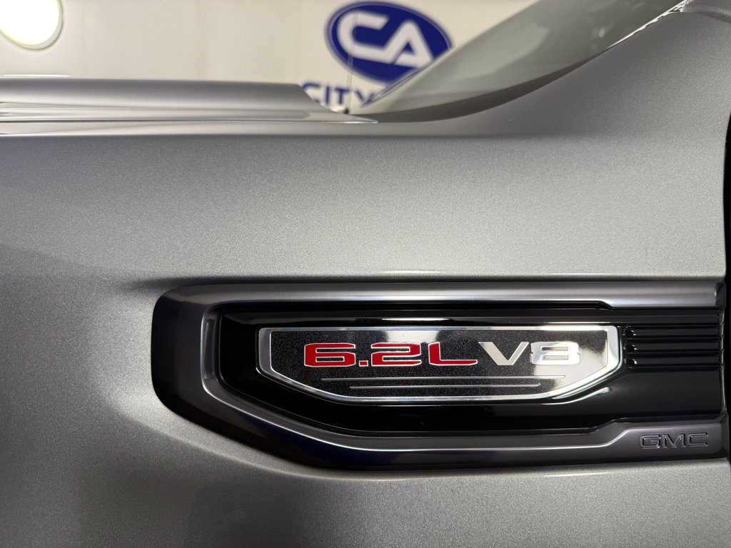 Used 2024 GMC Sierra 1500 AT4 w/ Technology Package image 7