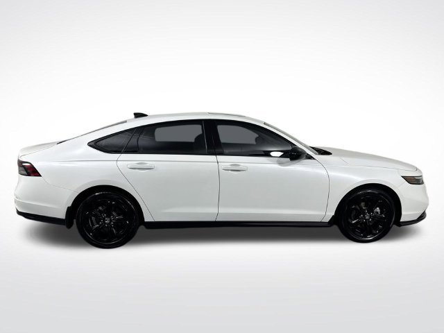 Used 2025 Honda Accord SE image 37