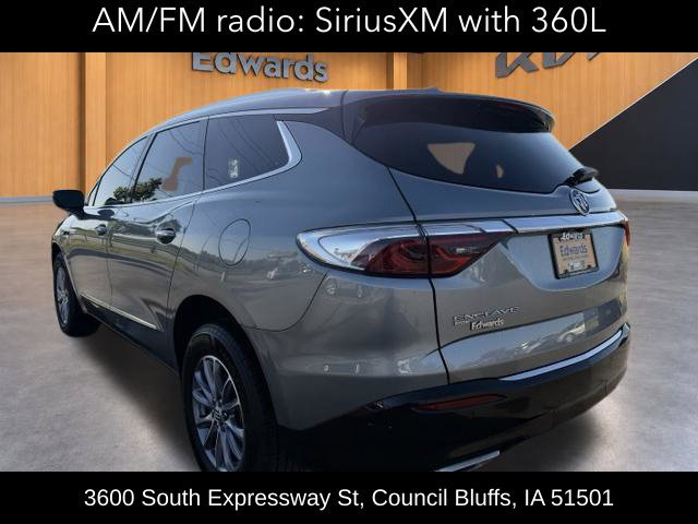 Used 2023 Buick Enclave Essence AWD/4WD image 9