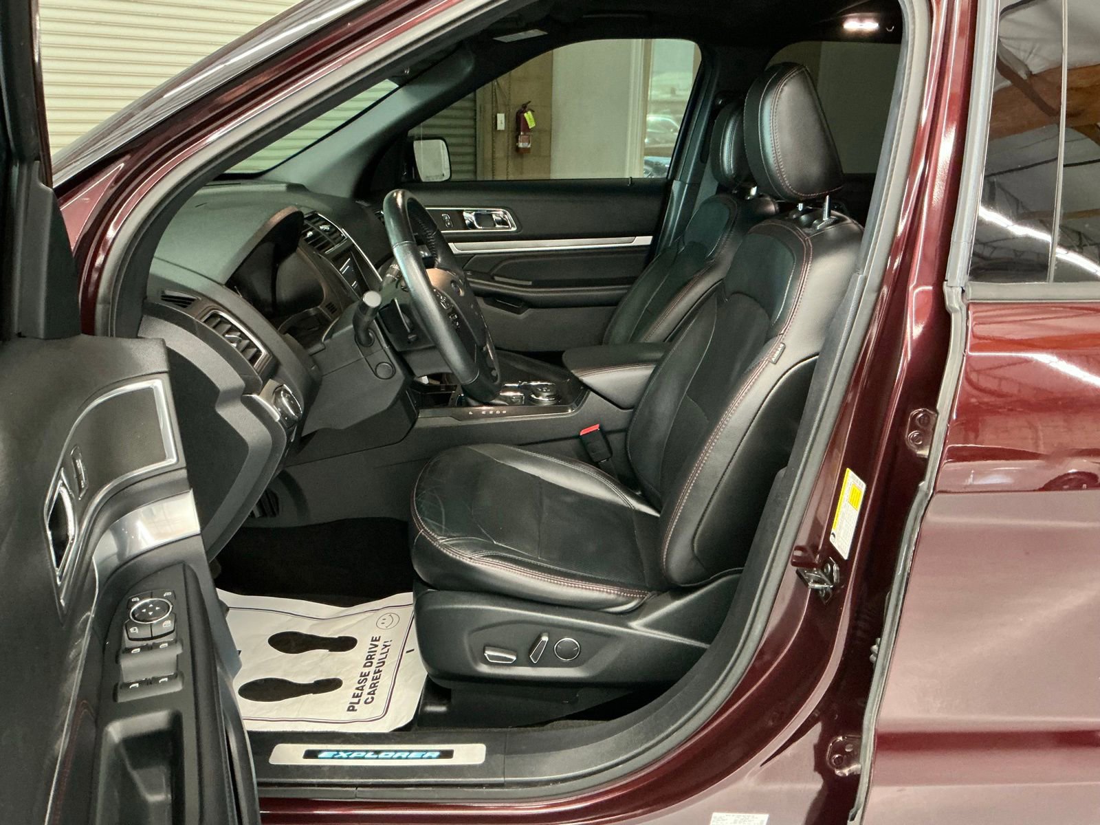 Used 2018 Ford Explorer Sport w/ Equipment Group 401A image 10