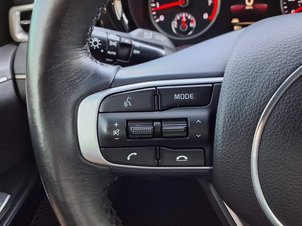 Used 2023 Kia K5 GT-Line AWD/4WD image 13
