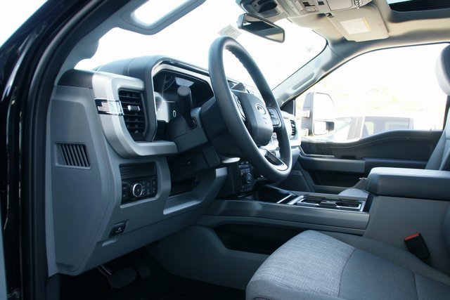 New 2026 Ford F350 XLT image 17