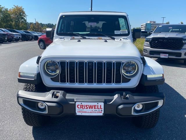 New 2025 Jeep Wrangler Sahara image 10