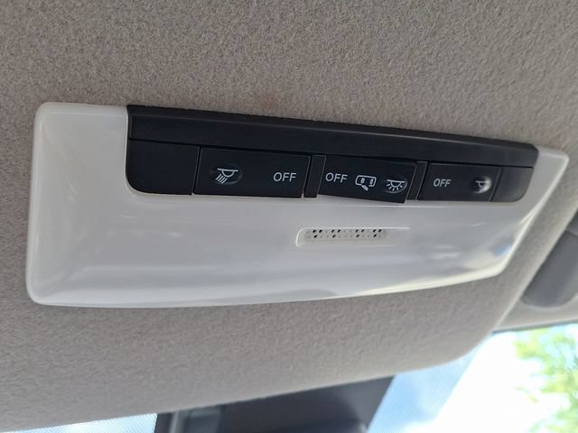 Used 2024 Nissan Versa SV FWD image 25