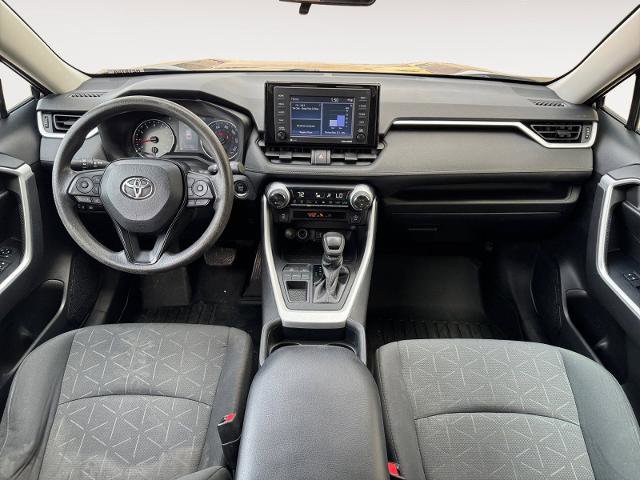 Used 2021 Toyota RAV4 XLE image 8