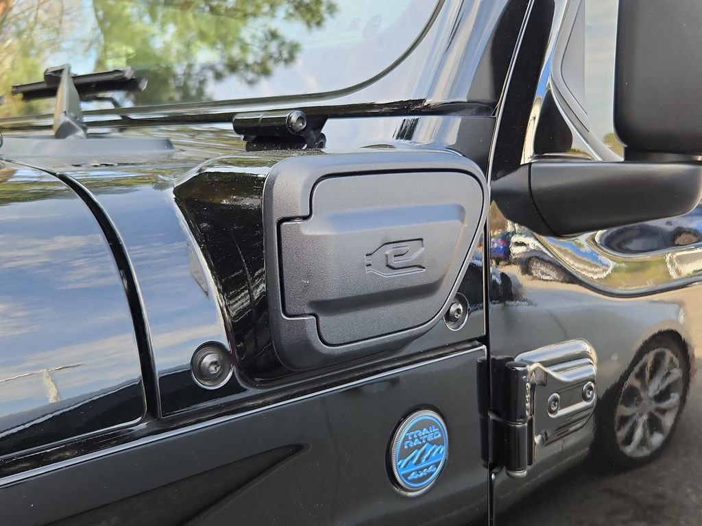 Used 2024 Jeep Wrangler Willys 4xe image 33