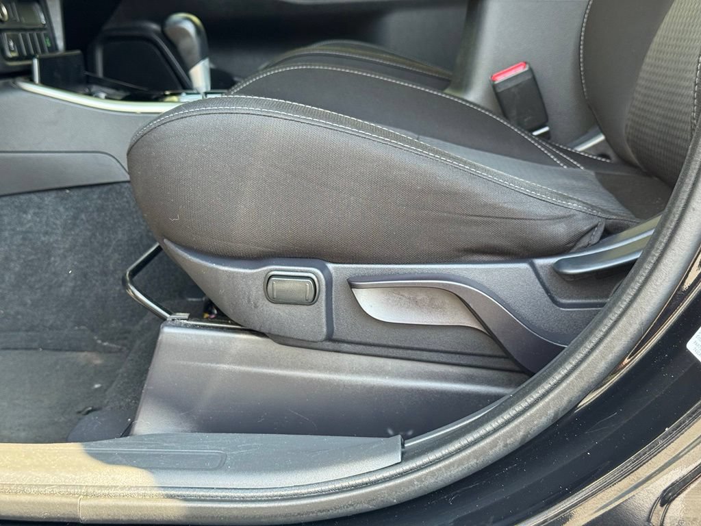 Used 2020 Mitsubishi Outlander ES AWD/4WD image 11