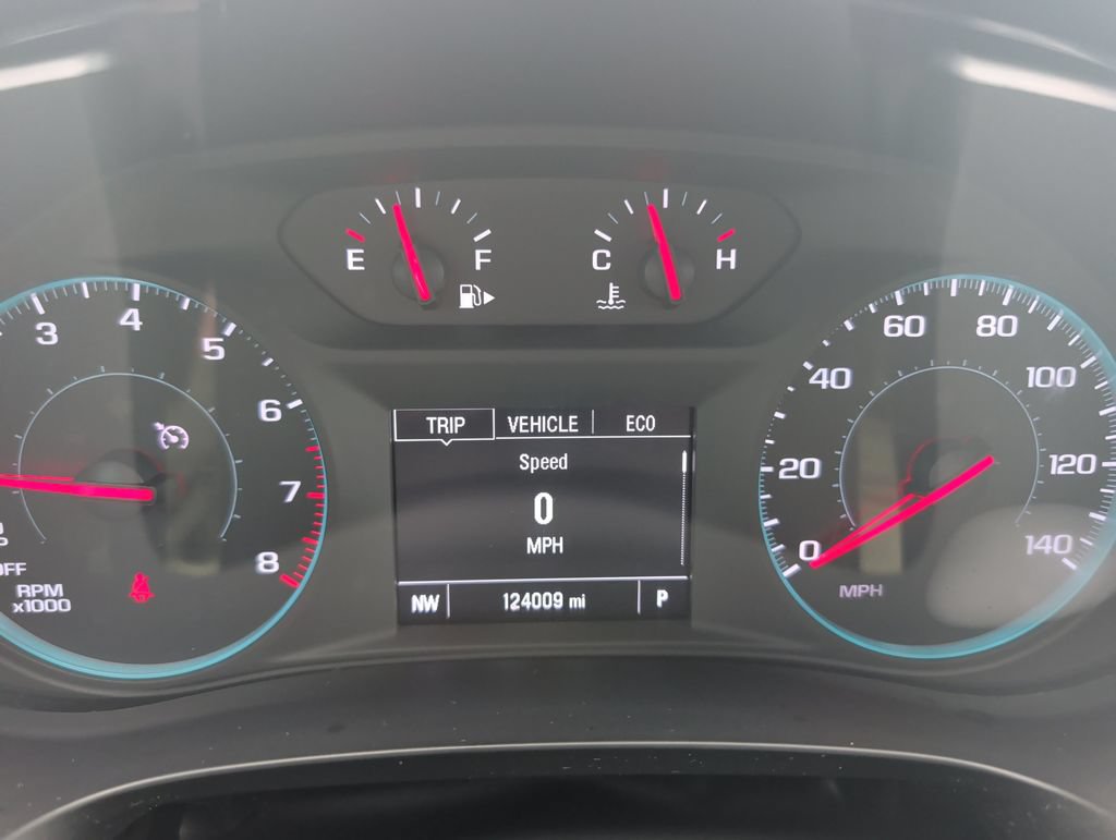 Used 2023 Chevrolet Malibu LT FWD image 12