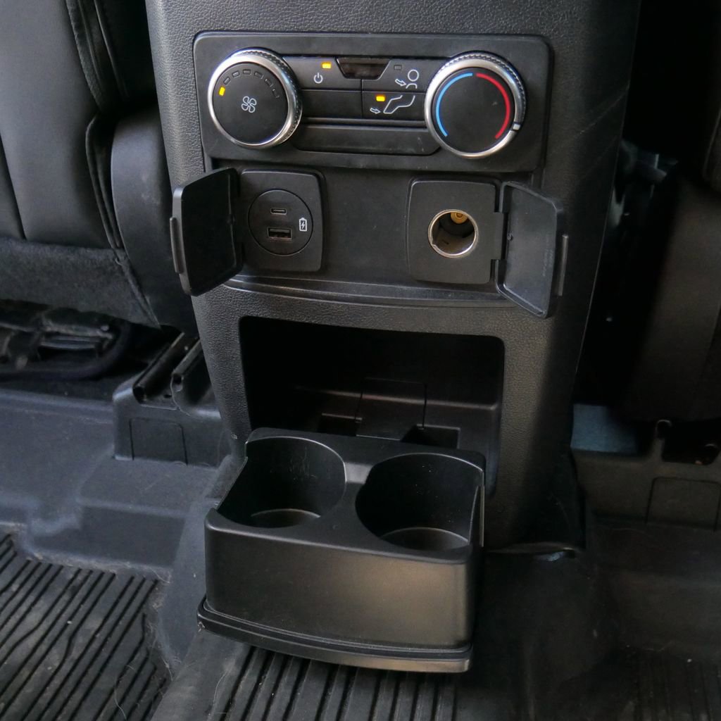 Used 2022 Ford Explorer XLT w/ Equipment Group 202A image 24