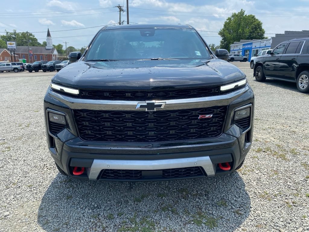 New 2026 Chevrolet Traverse Z71 w/ Enhanced Driving Package AWD/4WD image 8
