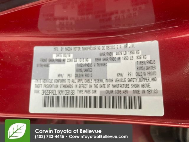 Used 2019 MAZDA MAZDA3 Sedan w/ Preferred Package image 30