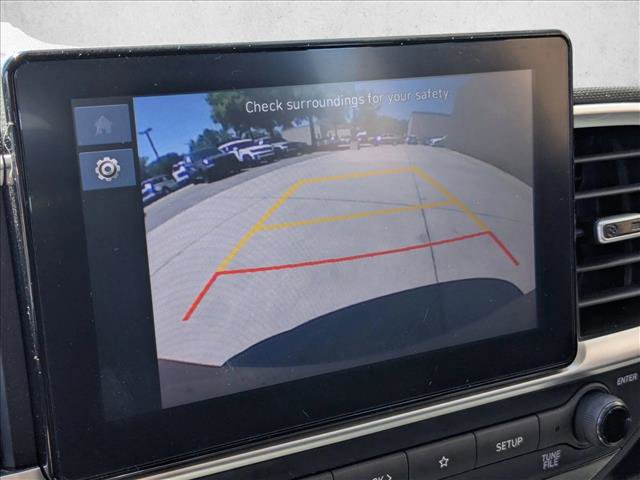 Used 2023 Hyundai Venue SEL FWD image 14