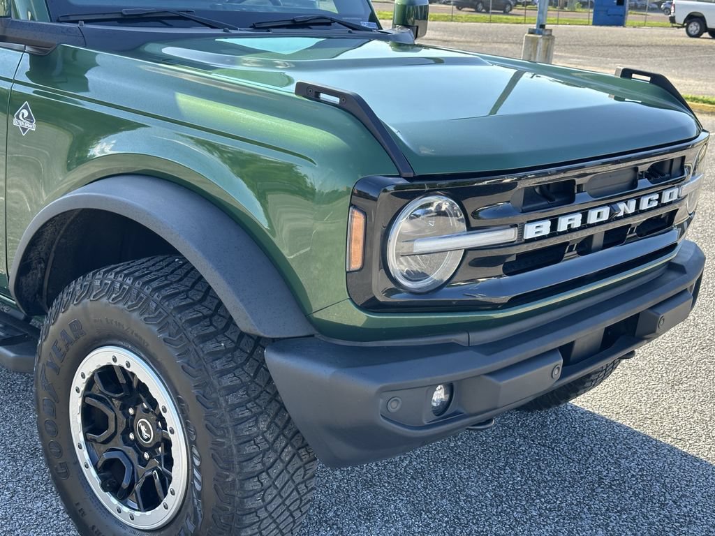Used 2023 Ford Bronco Outer Banks w/ Sasquatch Package AWD/4WD image 11