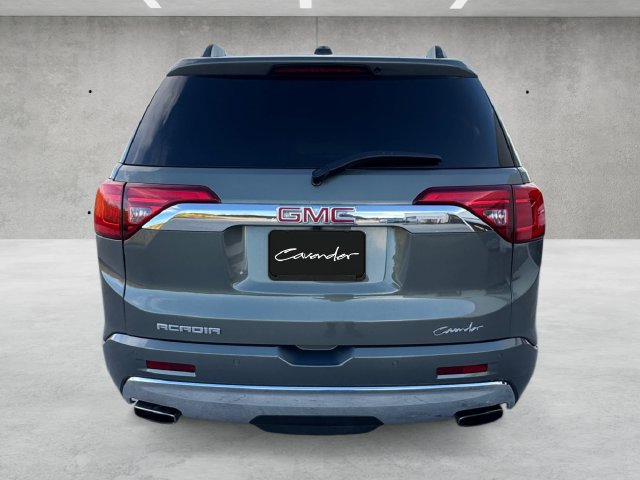 Used 2018 GMC Acadia Denali w/ Technology Package FWD image 15