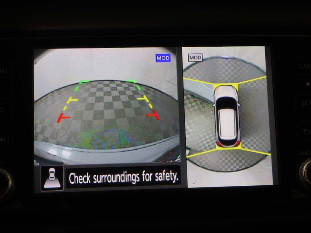 Used 2021 Nissan Kicks SR w/ Exterior Package image 41