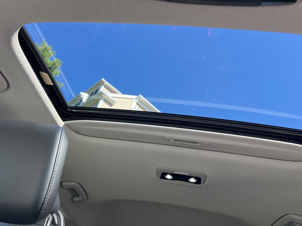 Certified 2023 Kia Niro SX Touring image 21