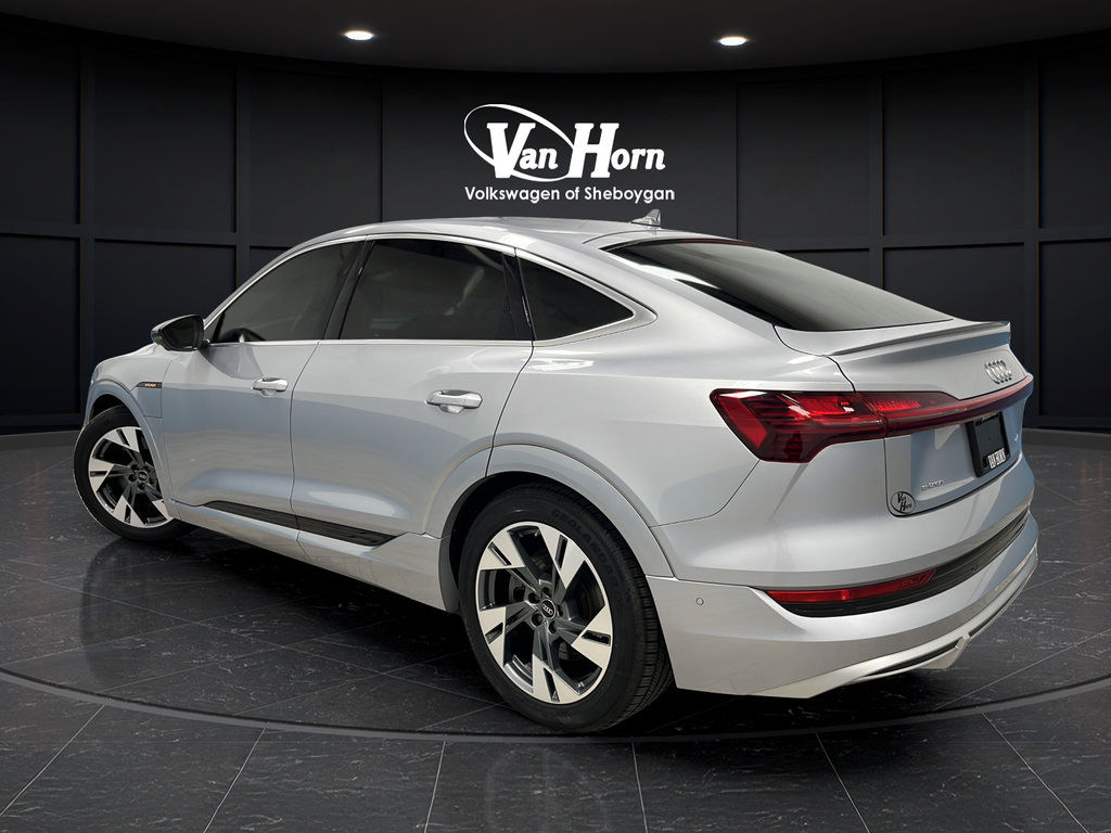 Used 2022 Audi e-tron Prestige w/ Prestige Package AWD/4WD image 5