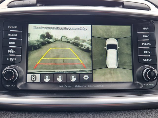 Used 2018 Kia Sorento SX image 17