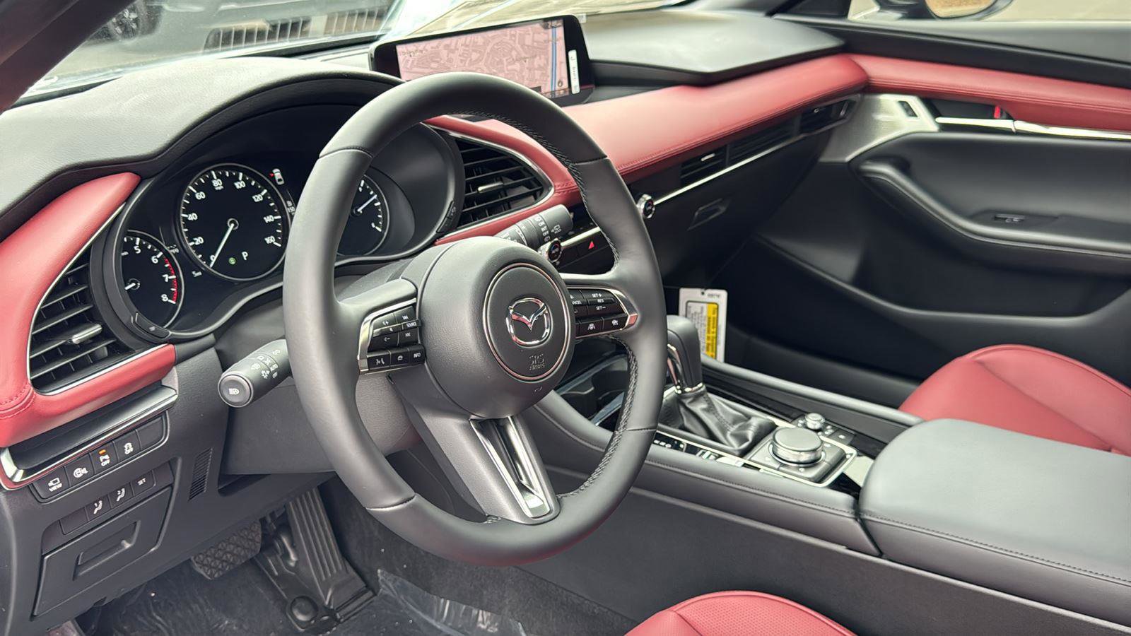 New 2026 MAZDA MAZDA3 Hatchback w/Premium Plus Pkg image 19