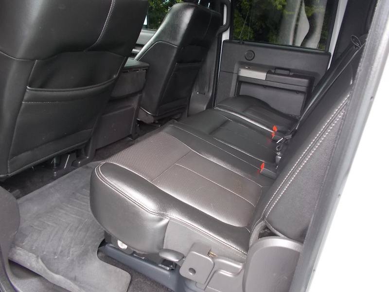 Used 2014 Ford F350 Lariat w/ Lariat Ultimate Package AWD/4WD image 28