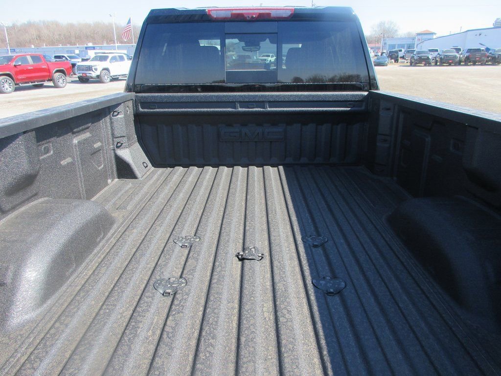 New 2026 GMC Sierra 3500 Denali w/ Denali Reserve Package image 7
