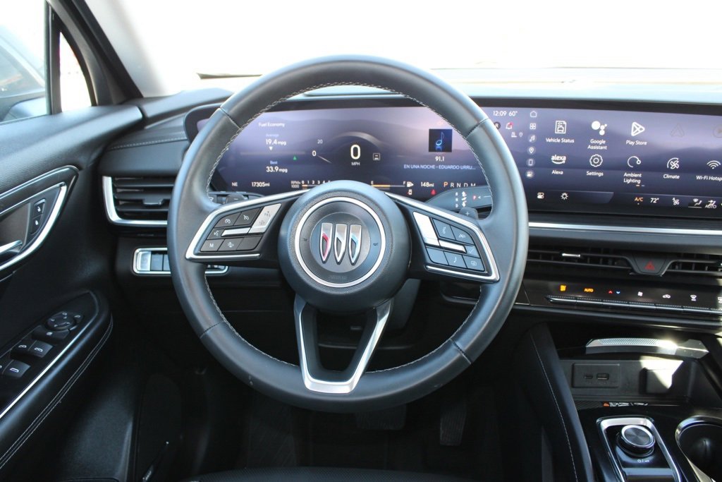 Used 2025 Buick Envision Preferred image 21