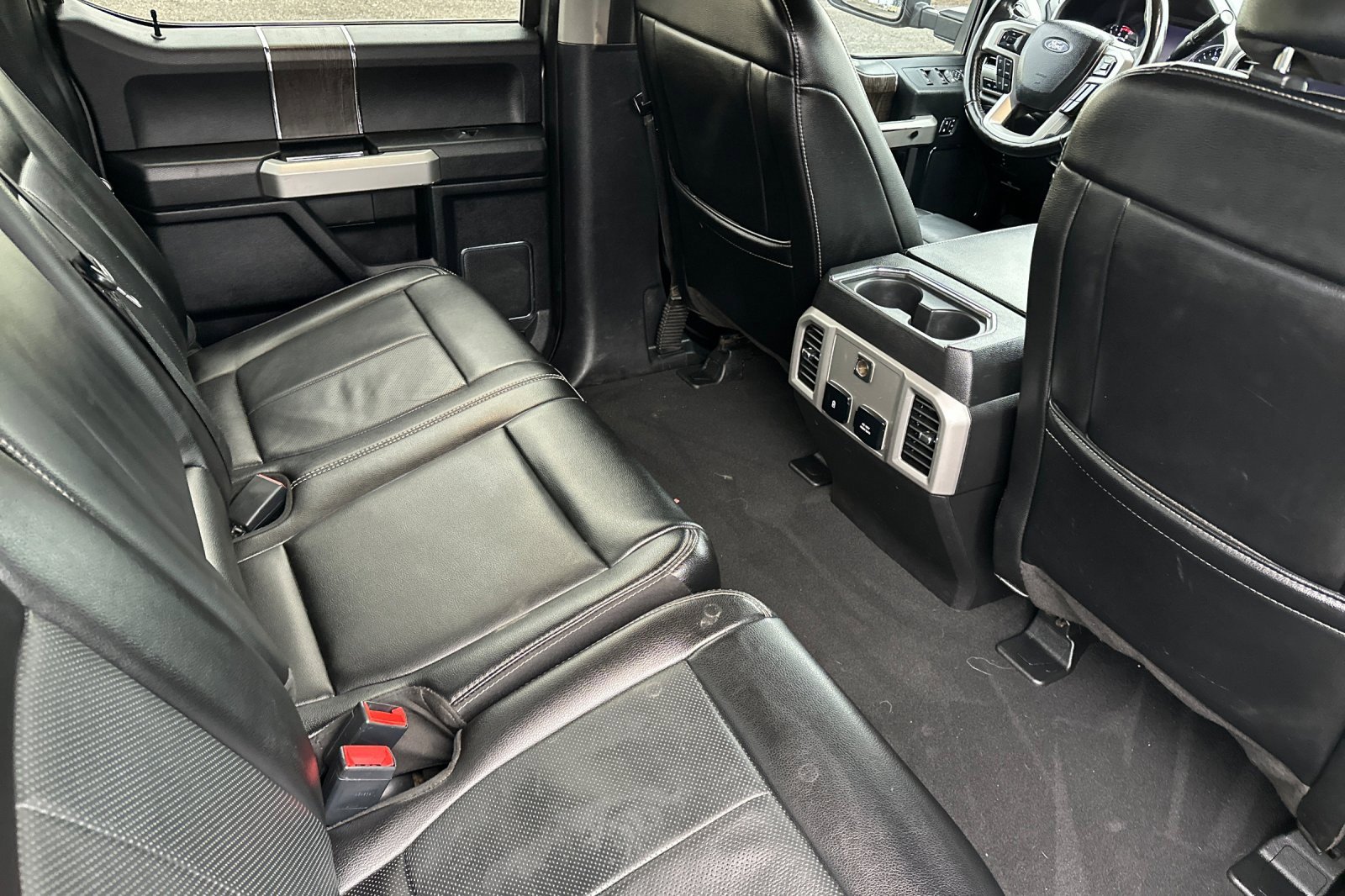 Used 2021 Ford F250 Lariat w/ Chrome Package image 17