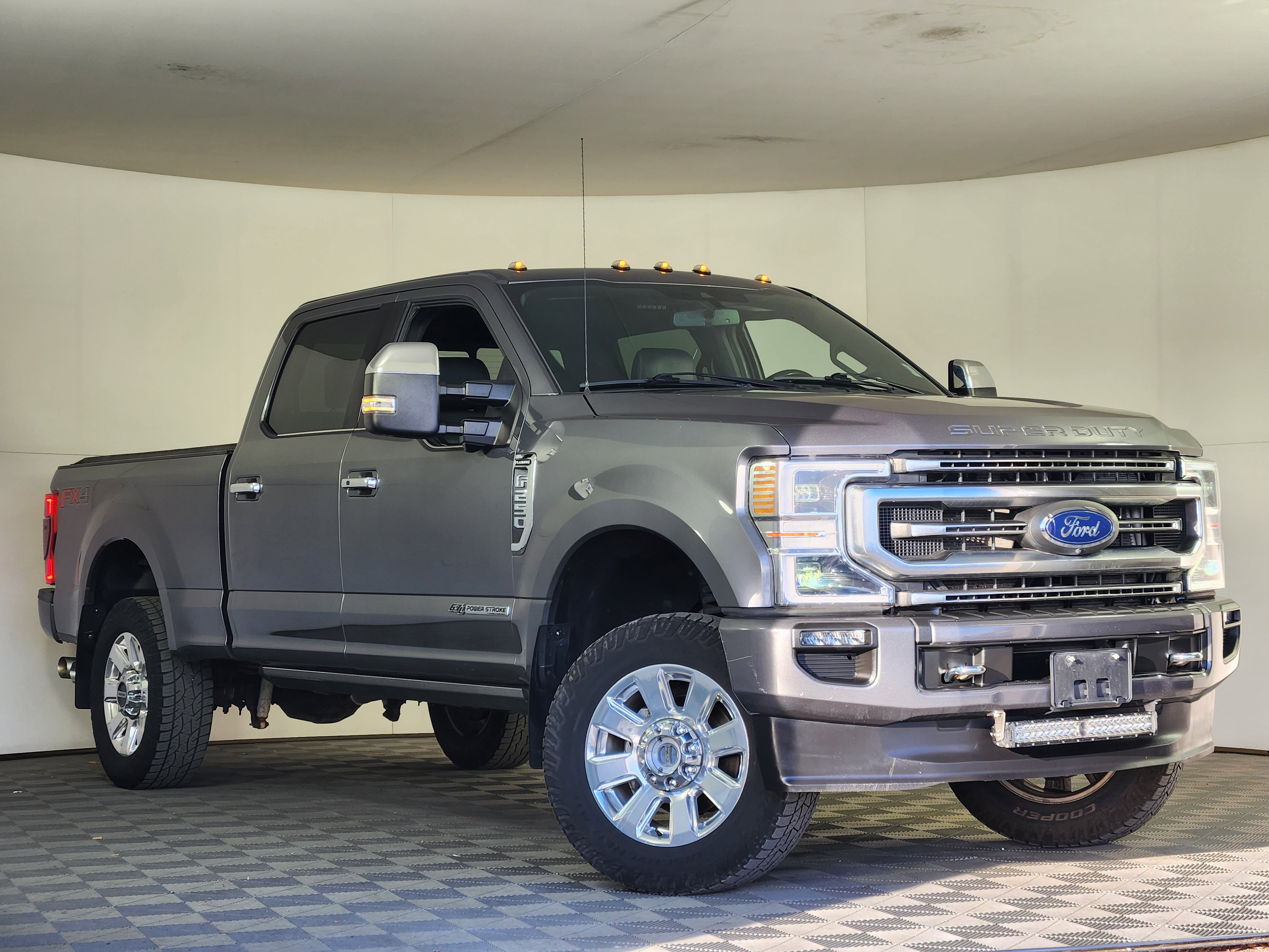 Used 2021 Ford F250 Platinum image 1