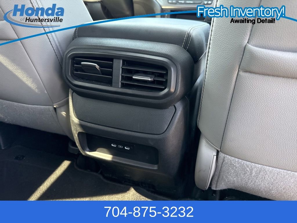 Used 2024 Honda Passport EX-L image 15