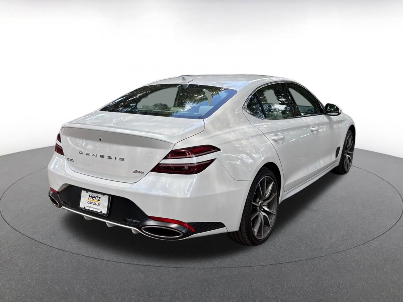 Used 2025 Genesis G70 2.5T AWD/4WD image 7