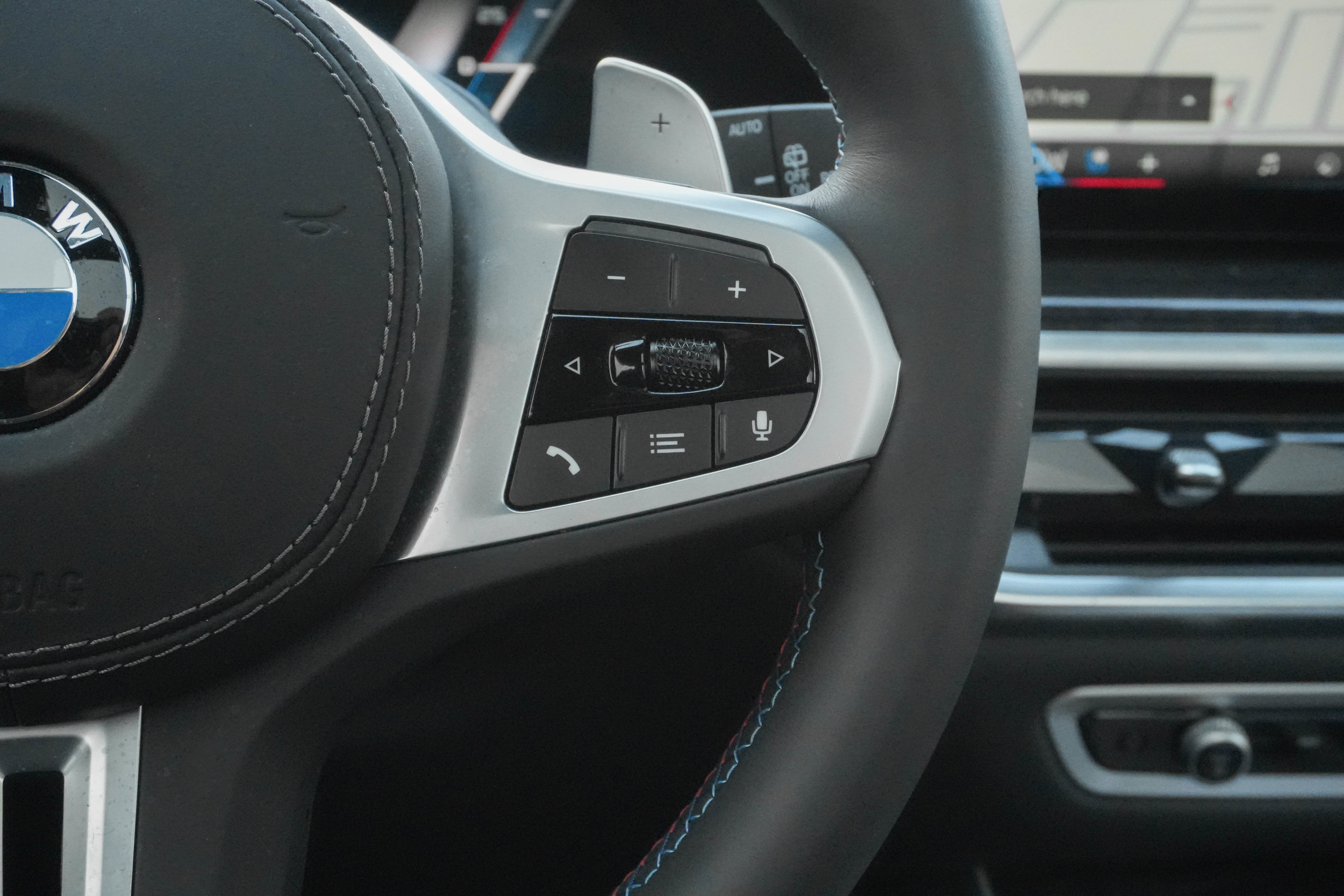 Certified 2026 BMW X7 M60i AWD/4WD image 19