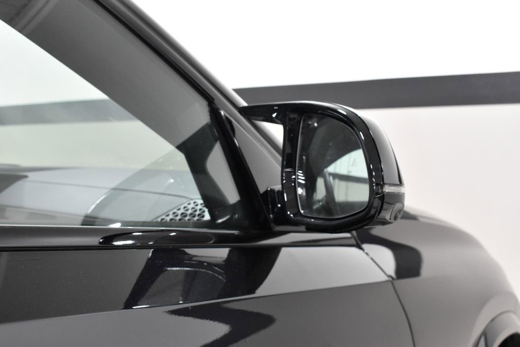 Used 2026 BMW X6 M Competition w/ Executive Package AWD/4WD image 17