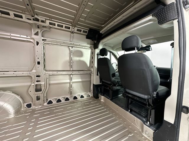 Used 2022 RAM ProMaster 1500 w/ Premium Appearance Group FWD image 18
