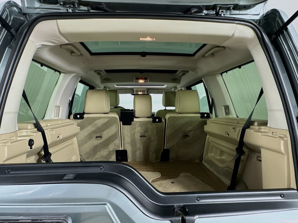 Used 2016 Land Rover LR4 HSE AWD/4WD image 31